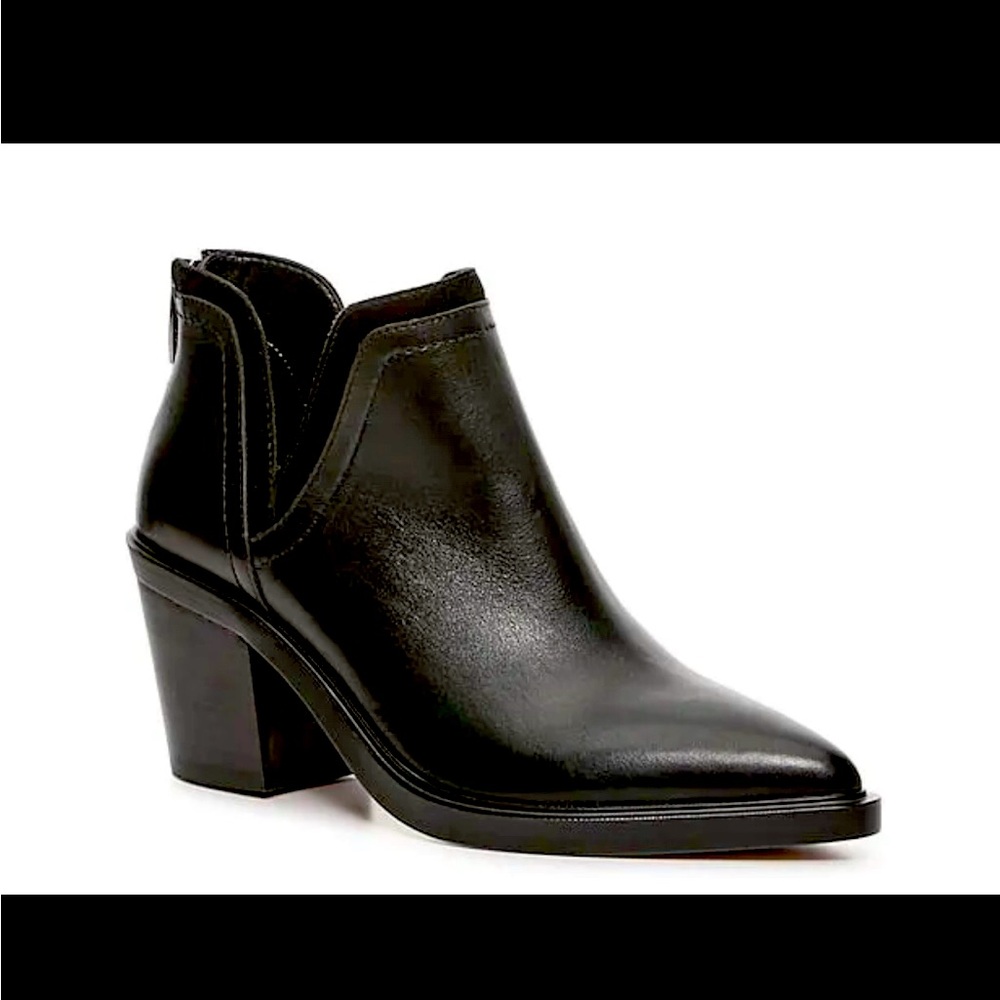 Vince Camuto - booties -sz 10 NWOB
